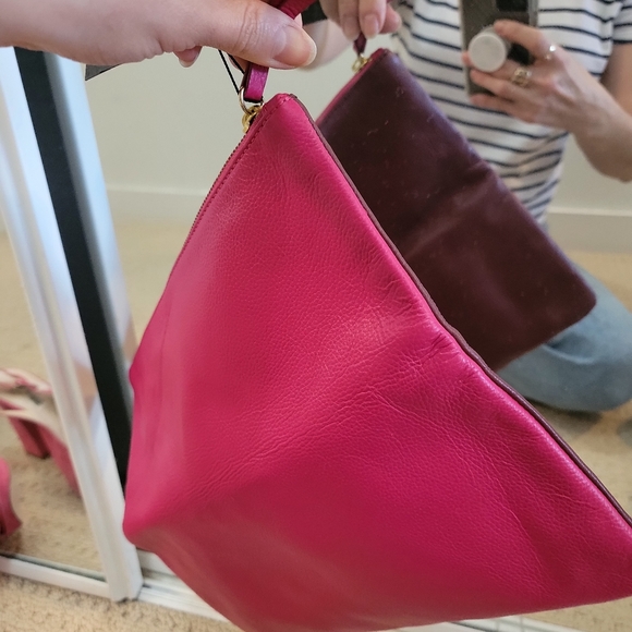 NWT REAL LEATHER BANANA REPUBLIC CLUTCH - Picture 4 of 10